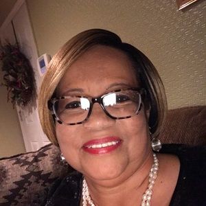 Meet your Posher, Vanvanessa